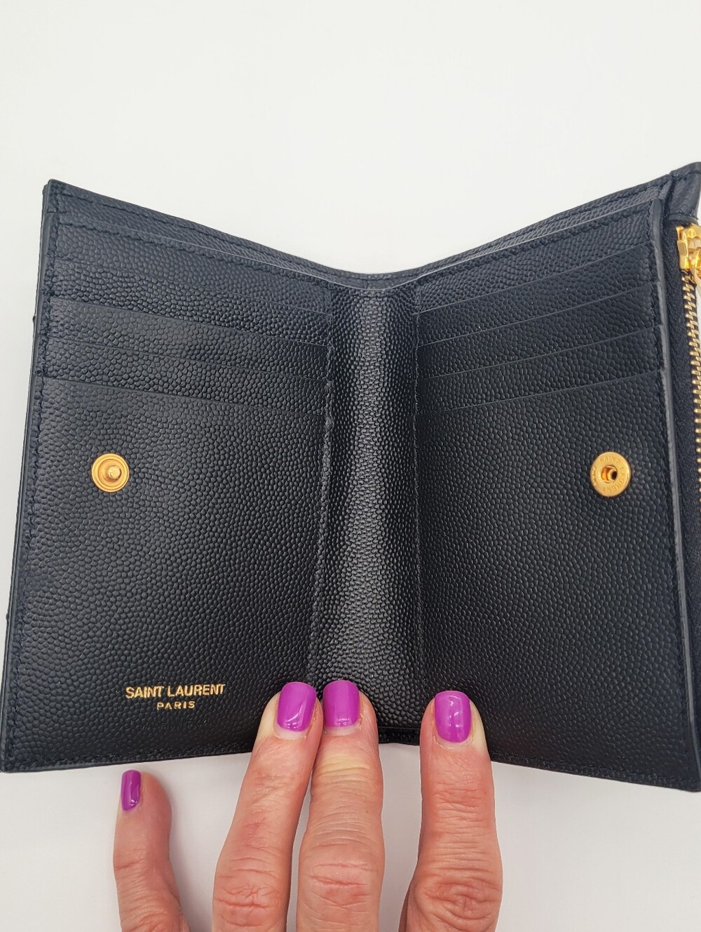 NWOTs! Saint Laurent Black Cheveron Quilted Pebbked Leather Bi- Fold Wallet - Picture 8 of 9
